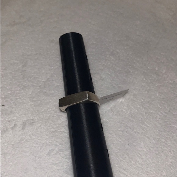 Silver Rectangular Band Ring From Taxco - Picture 3 of 4